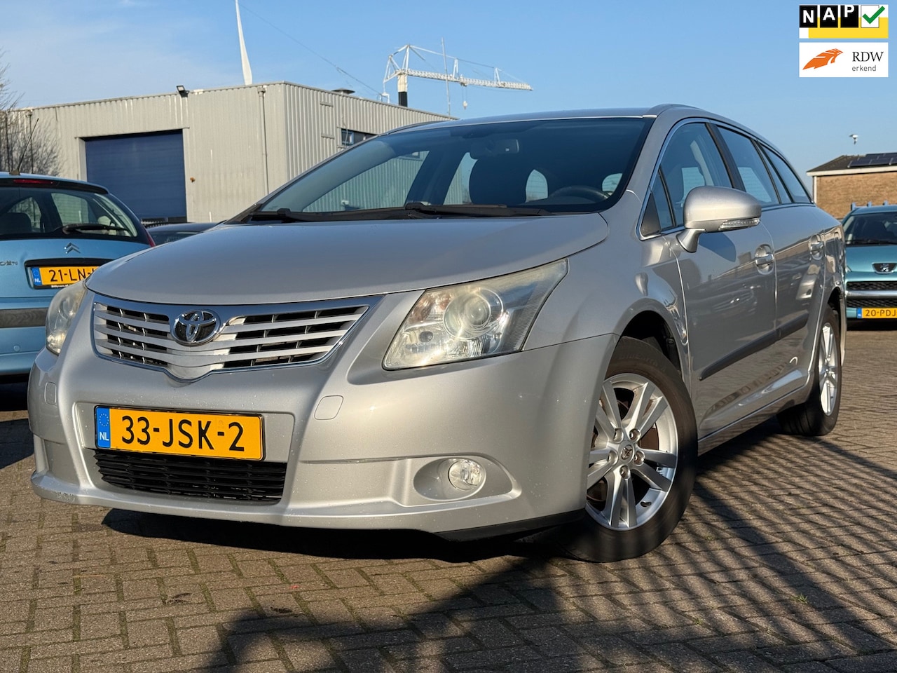 Toyota Avensis Wagon - 1.8 VVTi Dynamic | Nap | Dealer onderhouden - AutoWereld.nl
