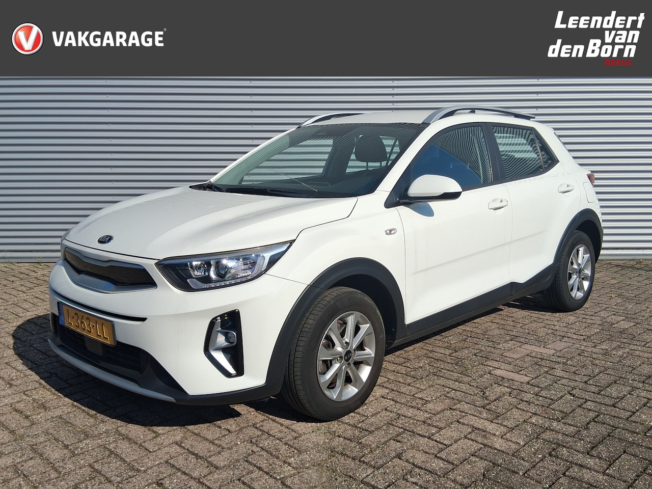Kia Stonic - 1.0 T-GDi MHEV DynamicLine | Navi | Camera | Cruise | Apple Carplay/Android Auto | Climate - AutoWereld.nl