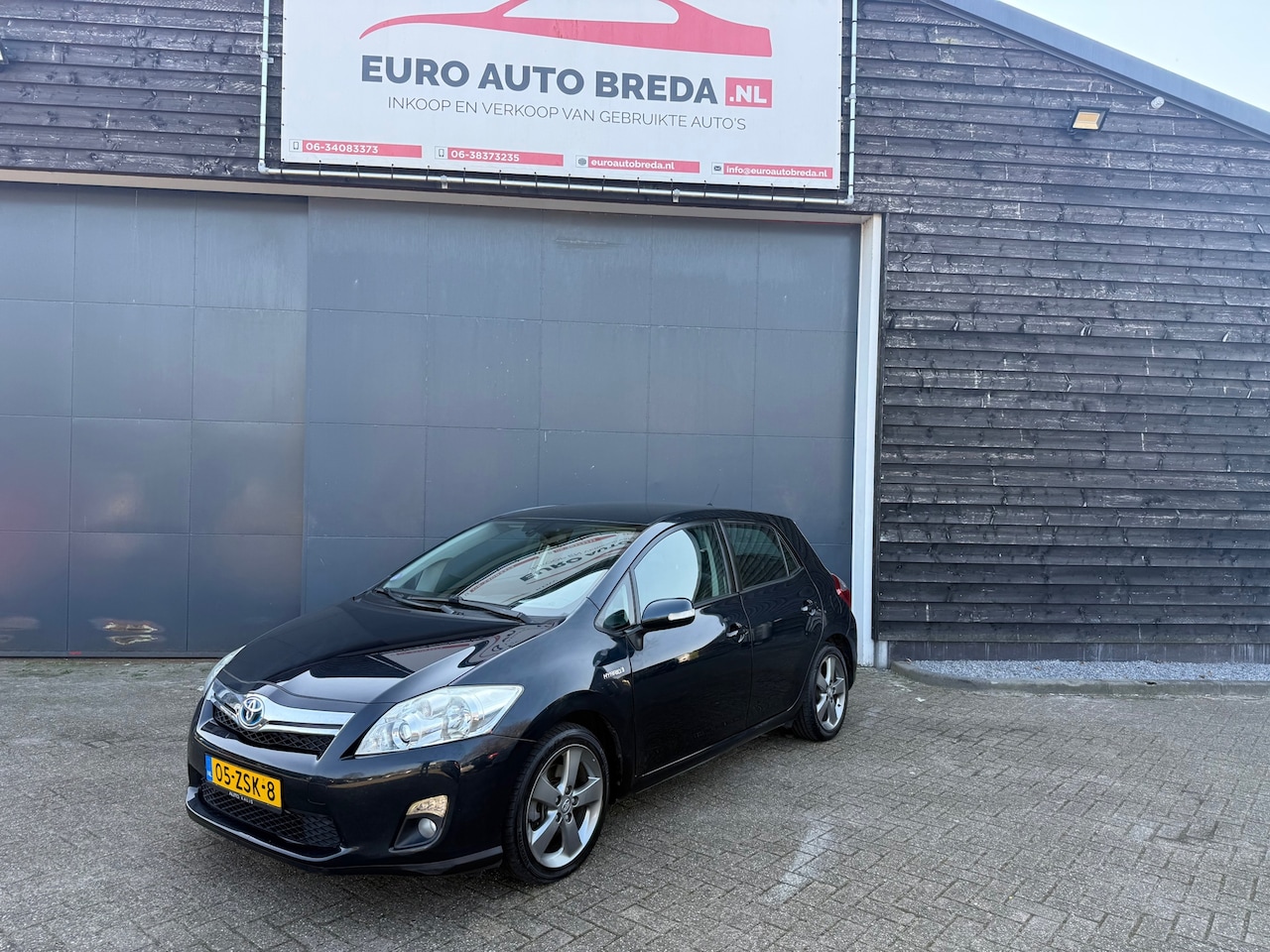 Toyota Auris - 1.8 Full Hybrid Executive 1.8 Full Hybrid Executive - AutoWereld.nl
