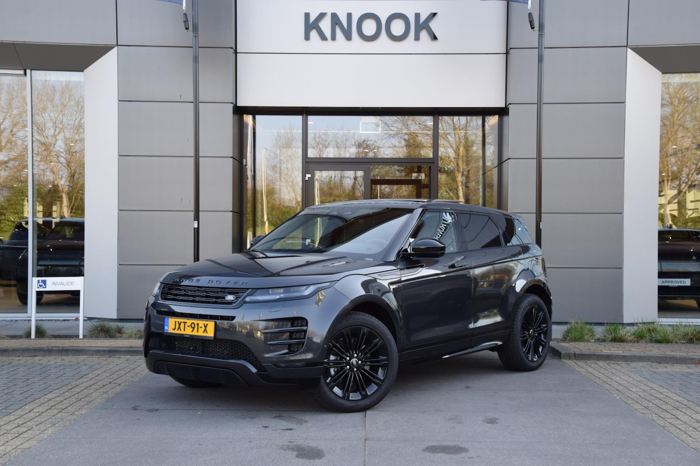 Land Rover Range Rover Evoque - P270e PHEV AWD Dynamic SE - AutoWereld.nl