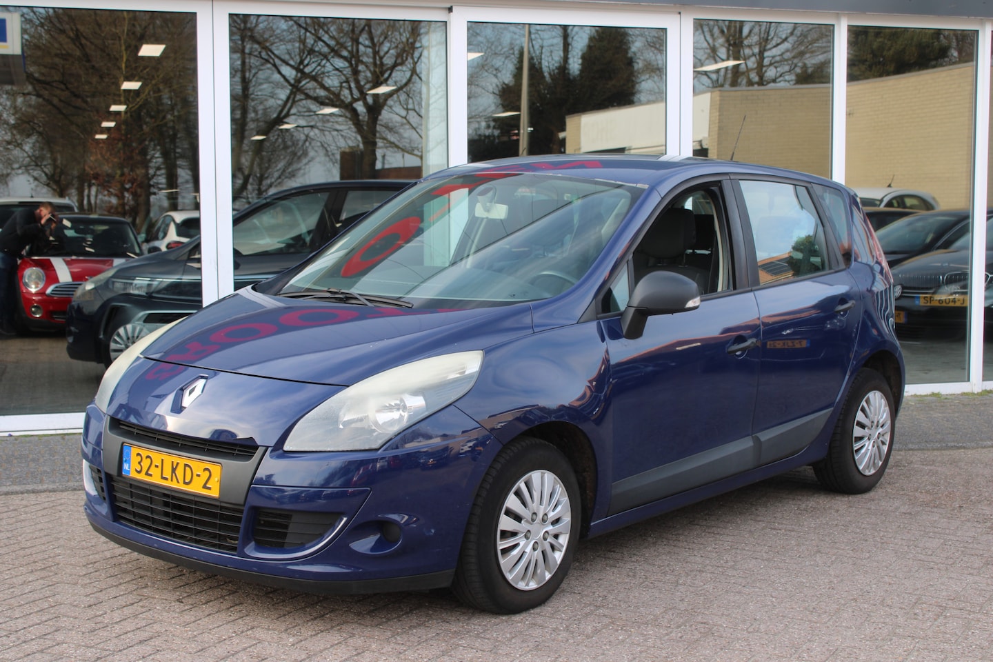 RENAULT MEGANE SCENIC