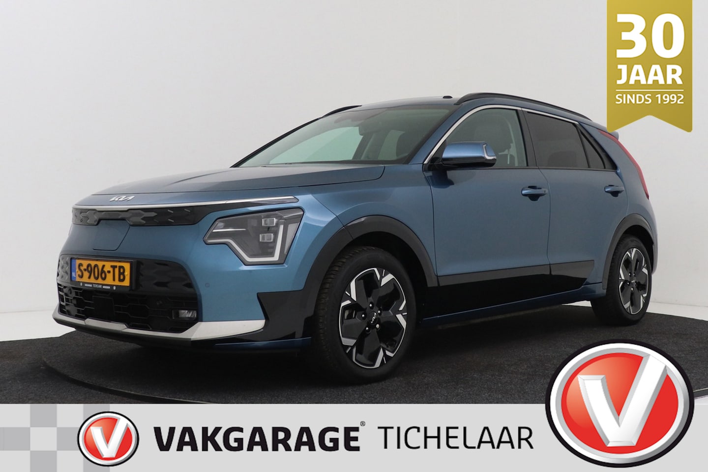 Kia Niro EV - DynamicPlusLine 64.8 kWh | Schuif-/Kanteldak | Org NL | Head-Up | CarPlay | Camera | Stoel - AutoWereld.nl