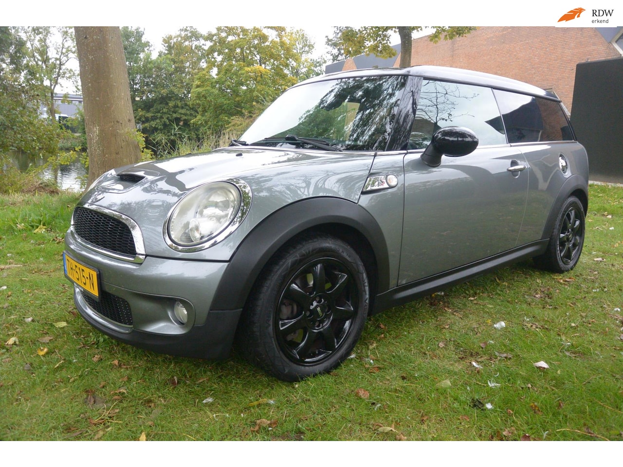 MINI Clubman - Mini 1.6 Cooper S / airco / cruise / leer / panorama - AutoWereld.nl