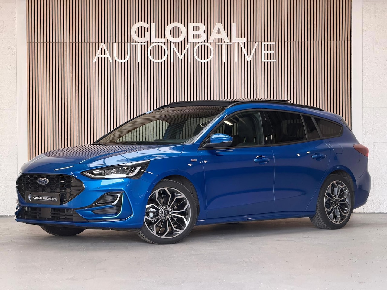 Ford Focus Wagon - 1.0 EcoBoost Hybrid ST Line X 1.0 EcoBoost Hybrid ST Line X | PANO | B&O | 18" - AutoWereld.nl