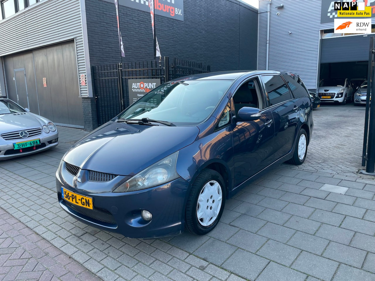 Mitsubishi Grandis - 2.4-16V Invite 2e Eig! Trekhaak 7Persoons Airco NAP APK - AutoWereld.nl