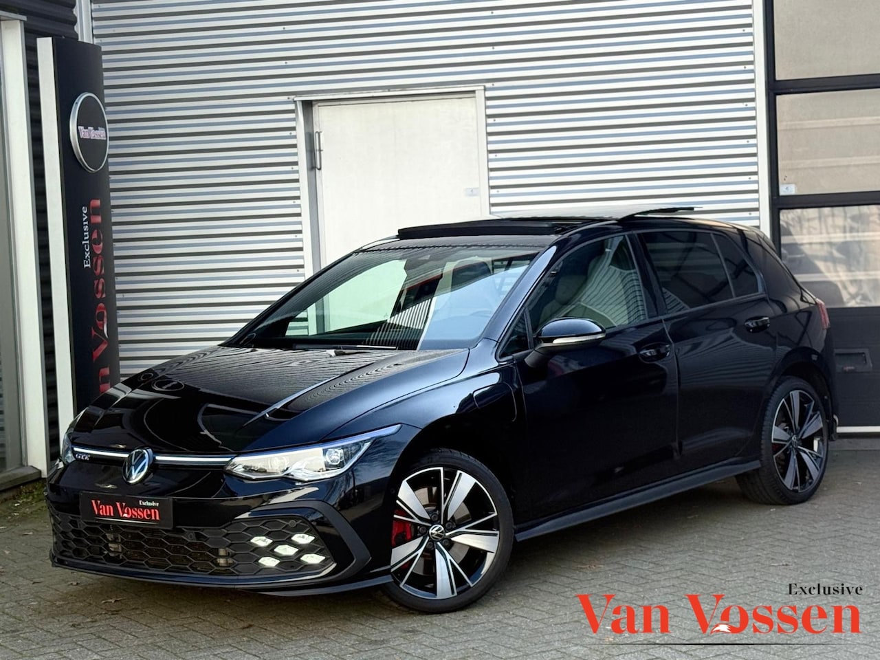 Volkswagen Golf - 1.4 Ehybrid GTE 245PK|Pano|Leer|Keyless|IQLight|Carplay|ACC|Sfeer|Laneassist|Frontassist - AutoWereld.nl