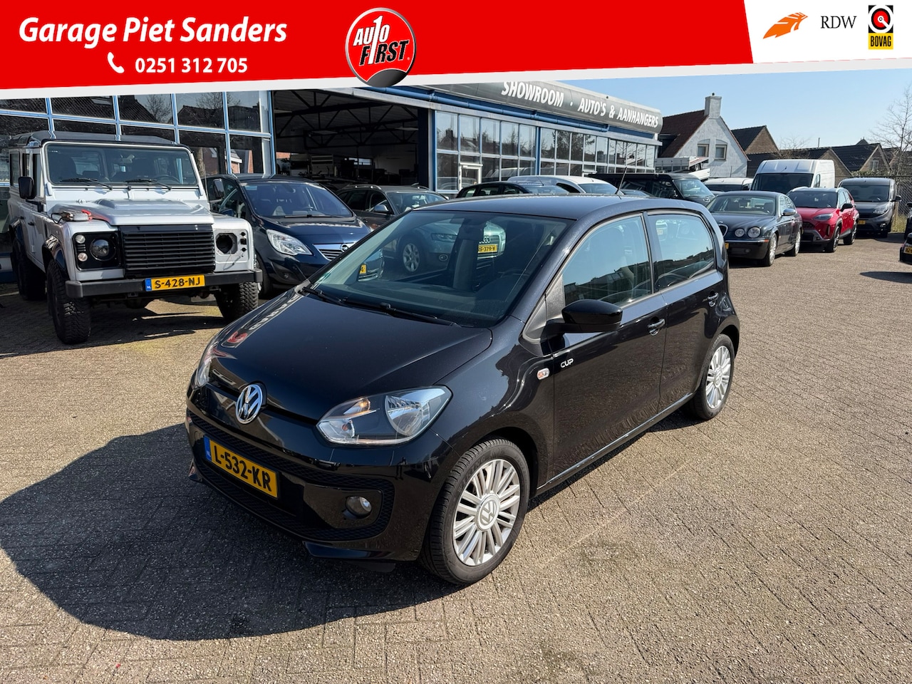 Volkswagen Up! - 1.0 CUP up! I Airco I Stoelverw. I LM-Velgen I 75PK - AutoWereld.nl
