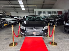 Volkswagen Passat Variant - 2.0 TDI AUT HIGHLINE NAVI 2012