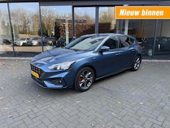 Ford Focus - 1.0 EBH ST-Line, Winterpack, B/O, Digi Displ., LED, Dealer OH, Lane Ass., Carplay, Keyless