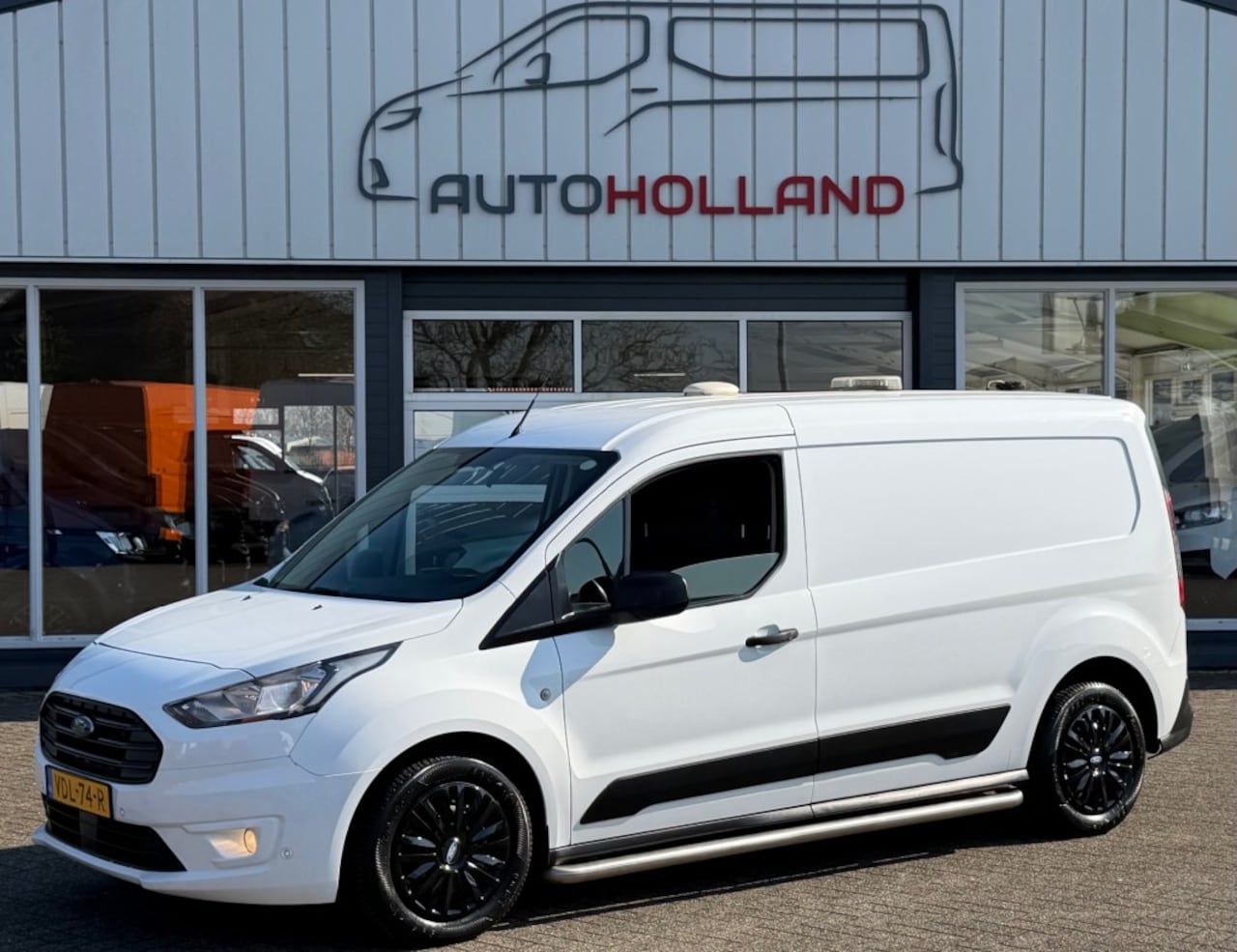 Ford Transit Connect - 1.5 TDCI 74KW 100PK L2 MAXI EURO 6 AIRCO/ ORIGINEEL AUDIO/ PARKEERSENSOREN/ 100% DEALEROND - AutoWereld.nl