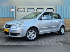 Volkswagen Polo - 1.4-16V OPTIVE