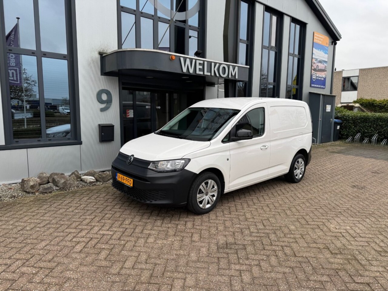 Volkswagen Caddy - 2.0 TDI 102pk Airco, Navi, Cruisecntrl, Schuifdeur, Licht- en zichtpakket - AutoWereld.nl