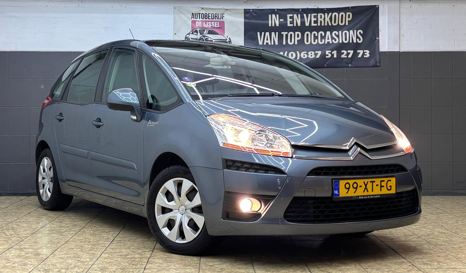 Citroën C4 Picasso - 1.8-16V /TOP STAAT/ NIEUWE APK / RIJKLAAR - AutoWereld.nl