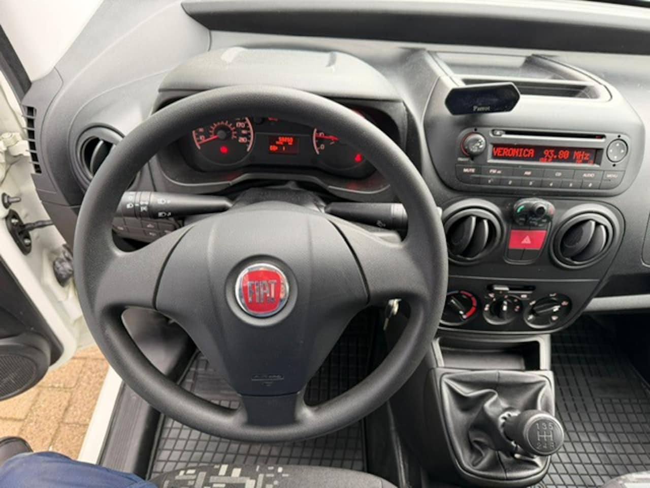 Fiat Fiorino - 1.3 MJ Actual 1.3 MJ Actual - AutoWereld.nl