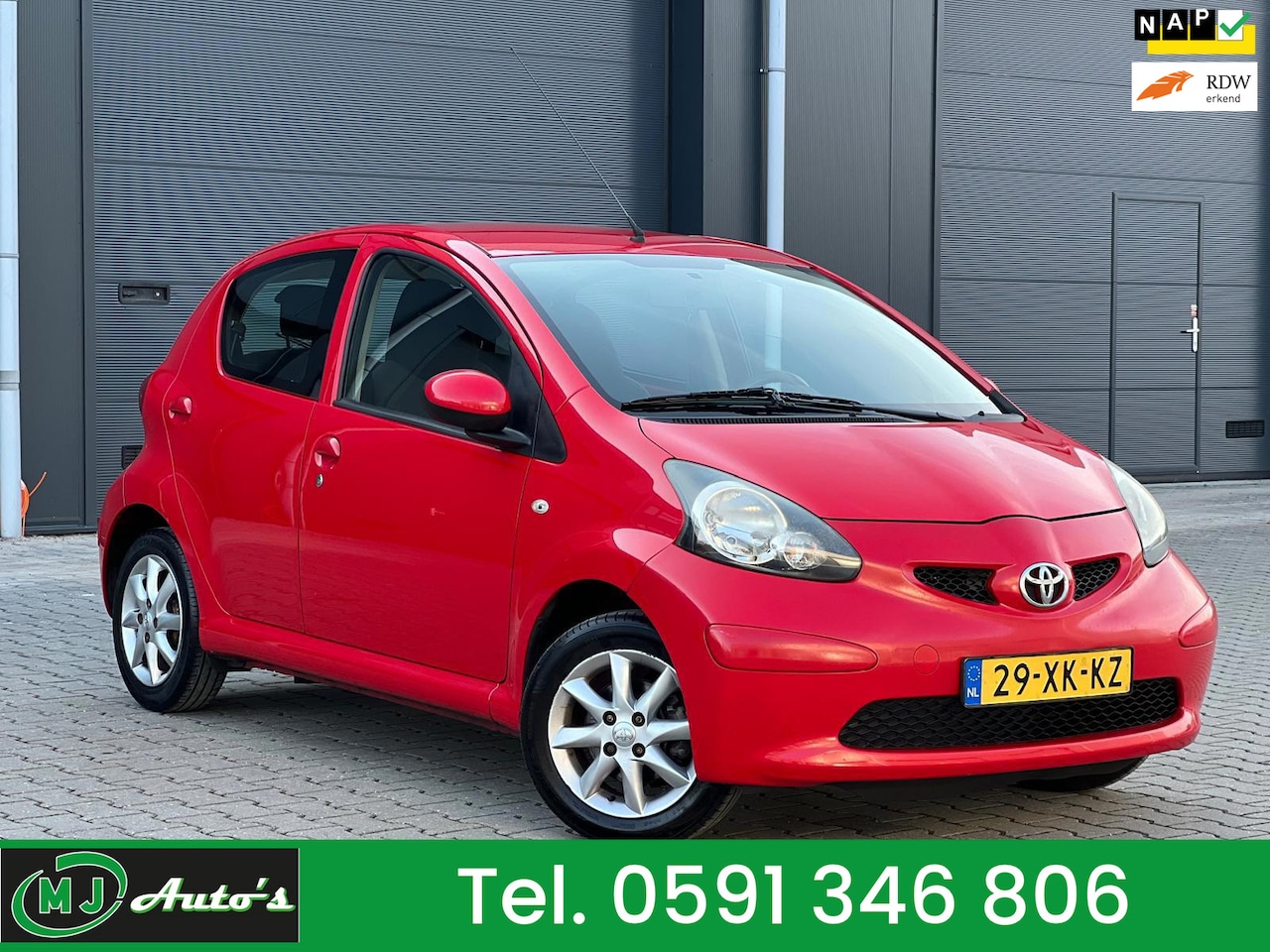 Toyota Aygo - 1.0-12V + 5Deurs Airco Elektr-ramen - AutoWereld.nl