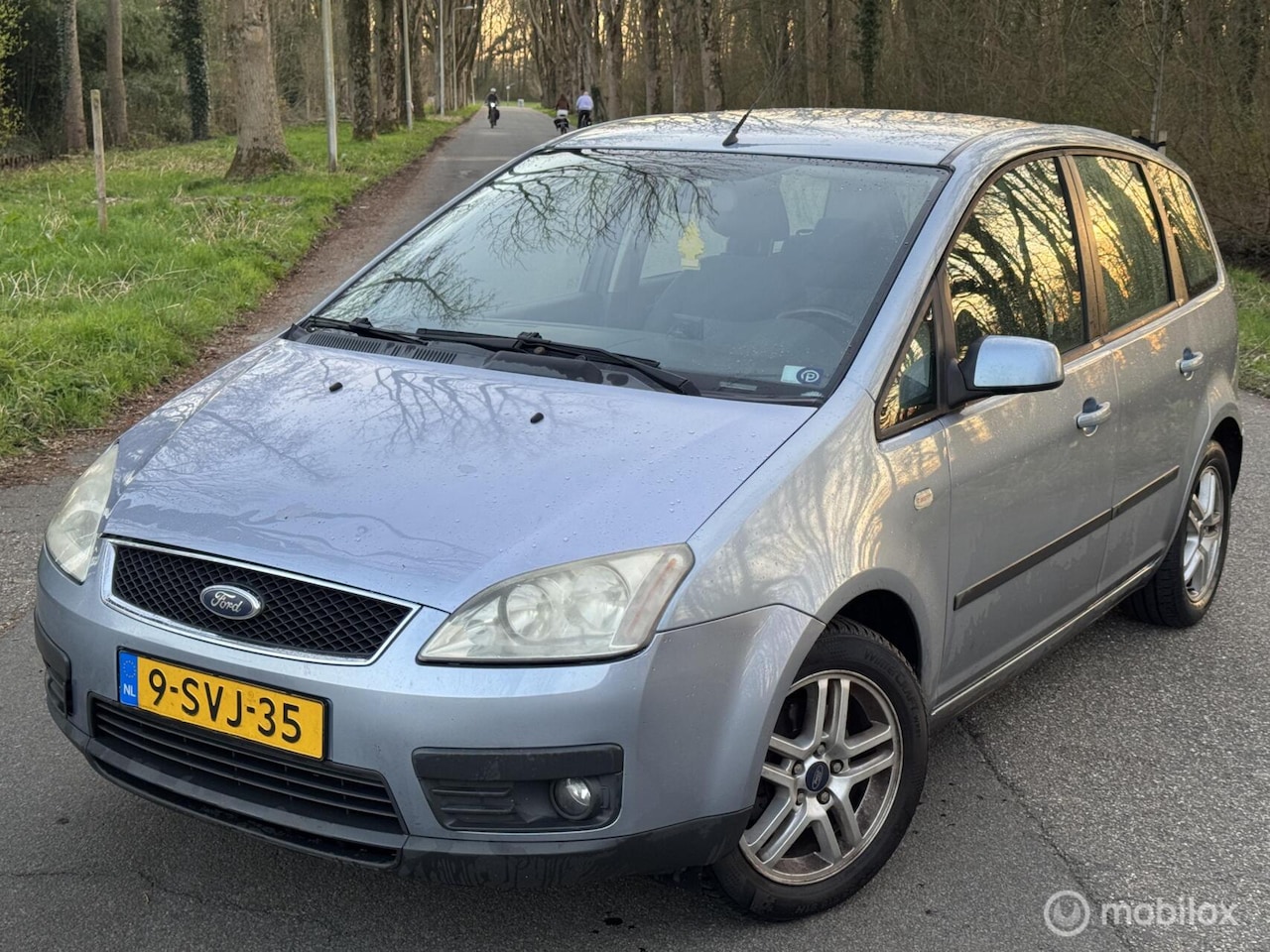 Ford Focus Wagon - 1.6 - AutoWereld.nl