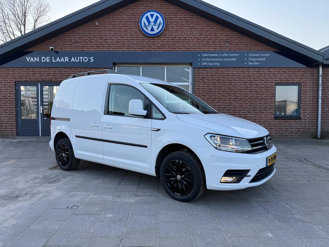 Volkswagen Caddy - 1.4 TSI L1H1 BMT Comfortline 1.4 TSI L1H1 BMT Comfortline - AutoWereld.nl