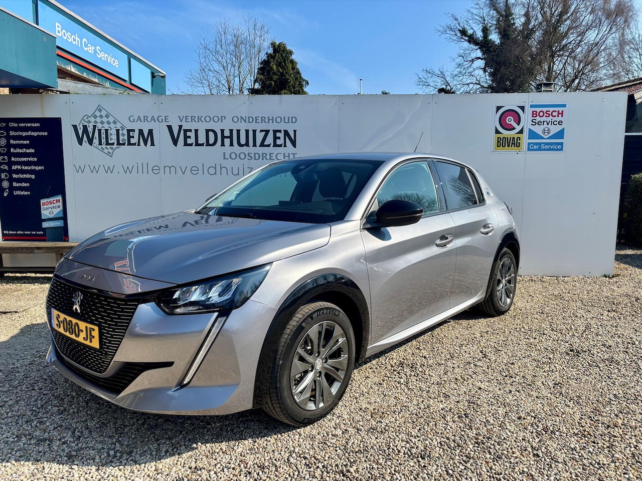 Peugeot e-208 - EV 50kWh 136pk Navi/Camera/ledkoplamp/cruise - AutoWereld.nl