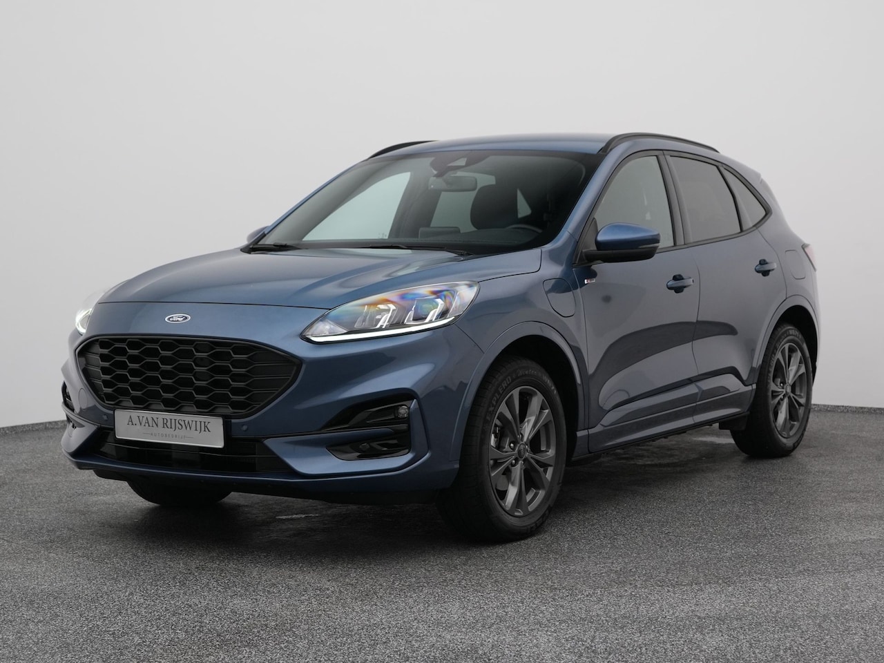 Ford Kuga - 2.5 PHEV ST-Line | CAMERA - AutoWereld.nl