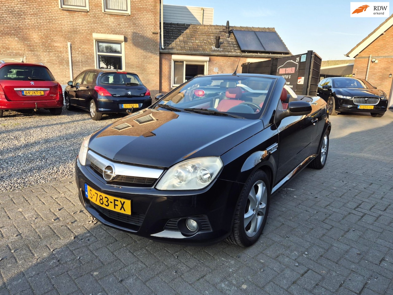 Opel Tigra TwinTop - 1.4-16V Rhythm Airco Leer 16 Inch 95405 Km - AutoWereld.nl