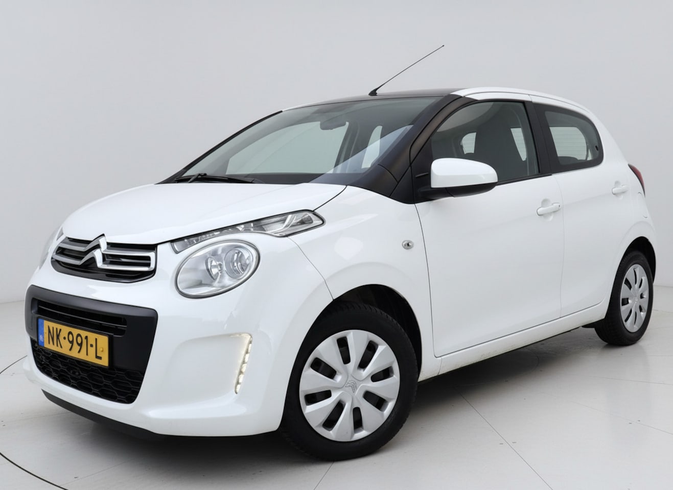 Citroën C1 - 1.0 e-VTi Selection Cruise Led Airco 5 Drs NL Auto Eerste eigenaar Mf Stuur Aux - AutoWereld.nl