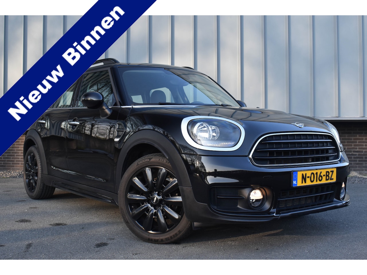 MINI Countryman - Mini 1.5 One Chili | Leder | Navi | Keyless | Carplay | Stoelverwarming | - AutoWereld.nl