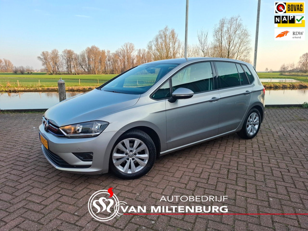 Volkswagen Golf Sportsvan - 1.0 TSI Comfortline Clima Cruise Navi PDC v+a Allseason banden - AutoWereld.nl
