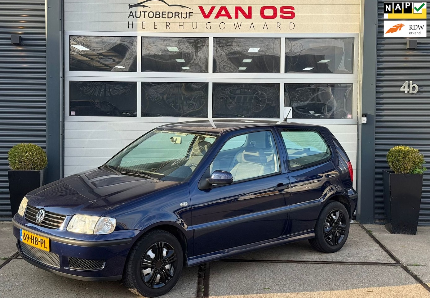 Volkswagen Polo - 1.4-16V Trendline l Automaat l Apk - AutoWereld.nl