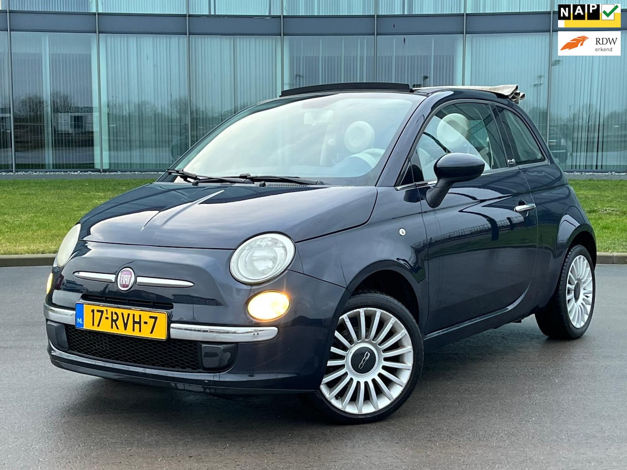 Fiat 500 C - 0.9 TWINAIR LOUNGE AUT CABRIO NW APK - AutoWereld.nl
