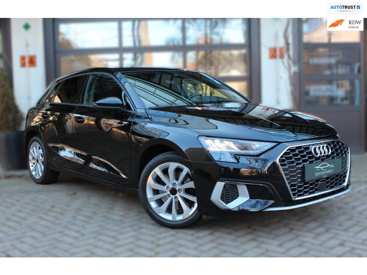 Audi A3 Sportback - AUDI A3 SPORTBACK 30 TFSI MHEV B-edition - AutoWereld.nl