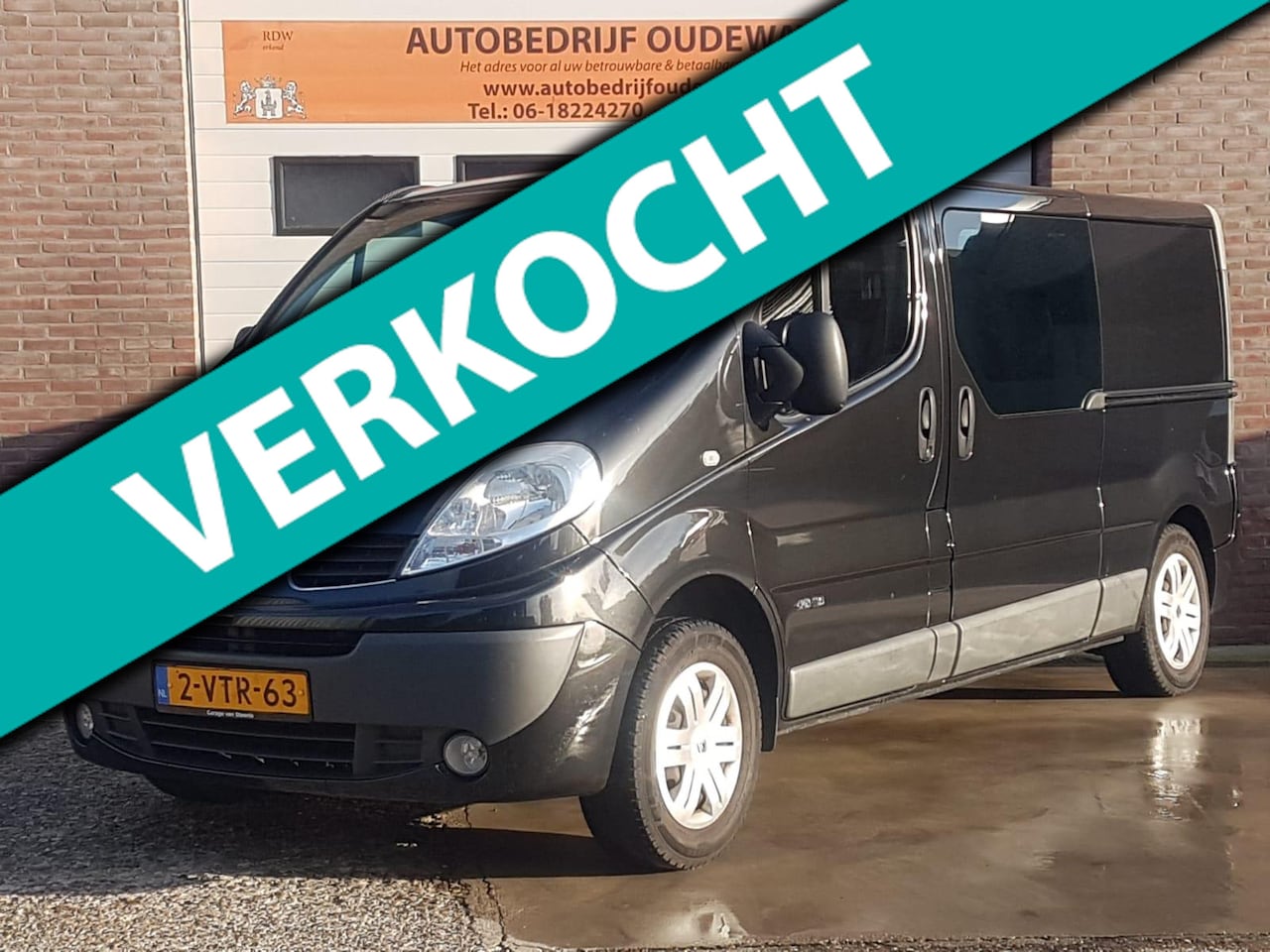 Renault Trafic - 2.0 dCi T29 L2H1 DC Générique 2 schuifdeuren! - AutoWereld.nl