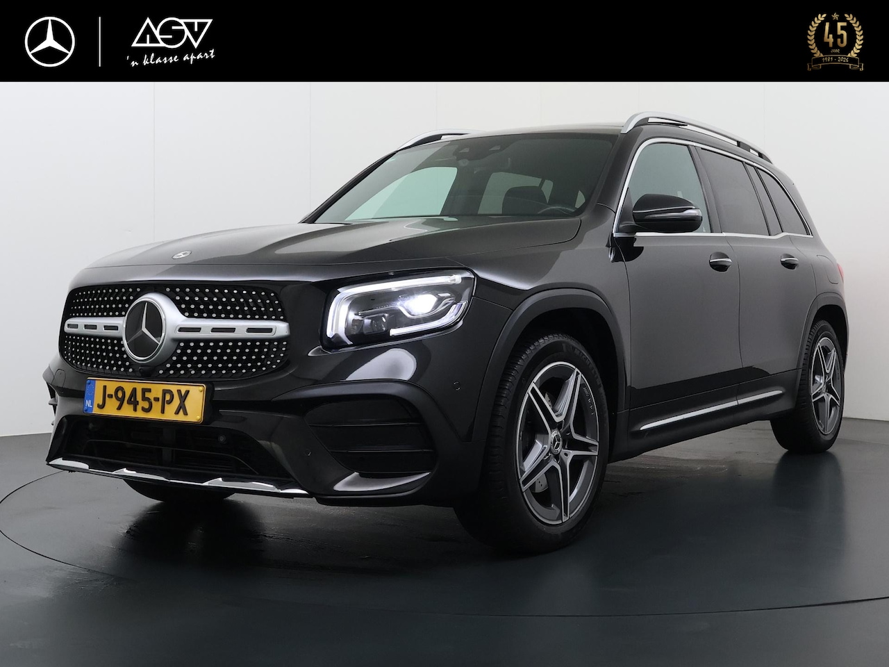 Mercedes-Benz GLB - 200 AMG Business Solution | Panorama - Schuifdak | Trekhaak Wegklapbaar | Distronic Cruise - AutoWereld.nl