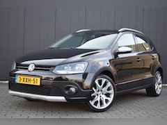 Volkswagen Polo - 1.2 TSi Cross ECC | Telefonie | Sportstoelen | 17 Inch LMV | Volledig Onderhouden