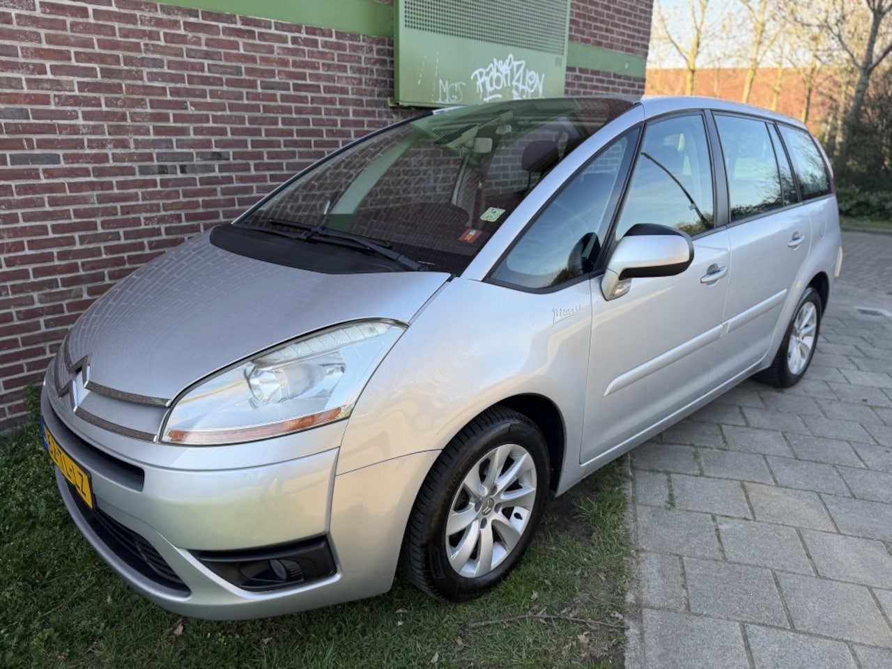 Citroën Grand C4 Picasso - 1.8-16V Amb 7p.*2006*Ecc|Cuise|T-haak|Lmv|Nap - AutoWereld.nl