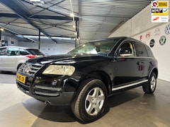 Volkswagen Touareg - 2.5 TDI/Trekhaak/Zeer nette auto/Apk nieuw bij aflevering