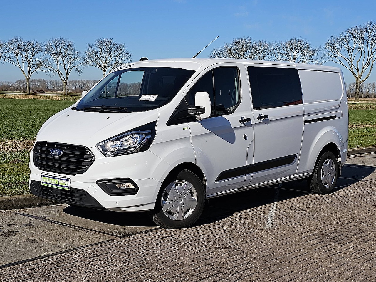 Ford Transit Custom - 320 2.0 TDCI L2H1 DC Automaat Airco Cruise Control PDC Achterdeuren Trekhaak - AutoWereld.nl