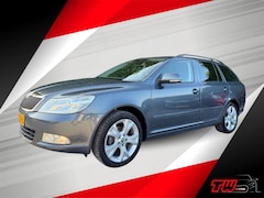 Skoda Octavia - 1.2 TSI Business Line|NWE APK & DISTRIBUTIE|AC