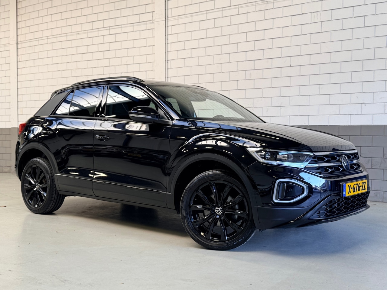 Volkswagen T-Roc - 1.5 TSI Life Business 1.5 TSI Life Business - AutoWereld.nl