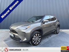 Toyota Yaris Cross - 1.5 Hybrid First Edition | Oxide Brons | BSM | PDC V+A | Rijklaar