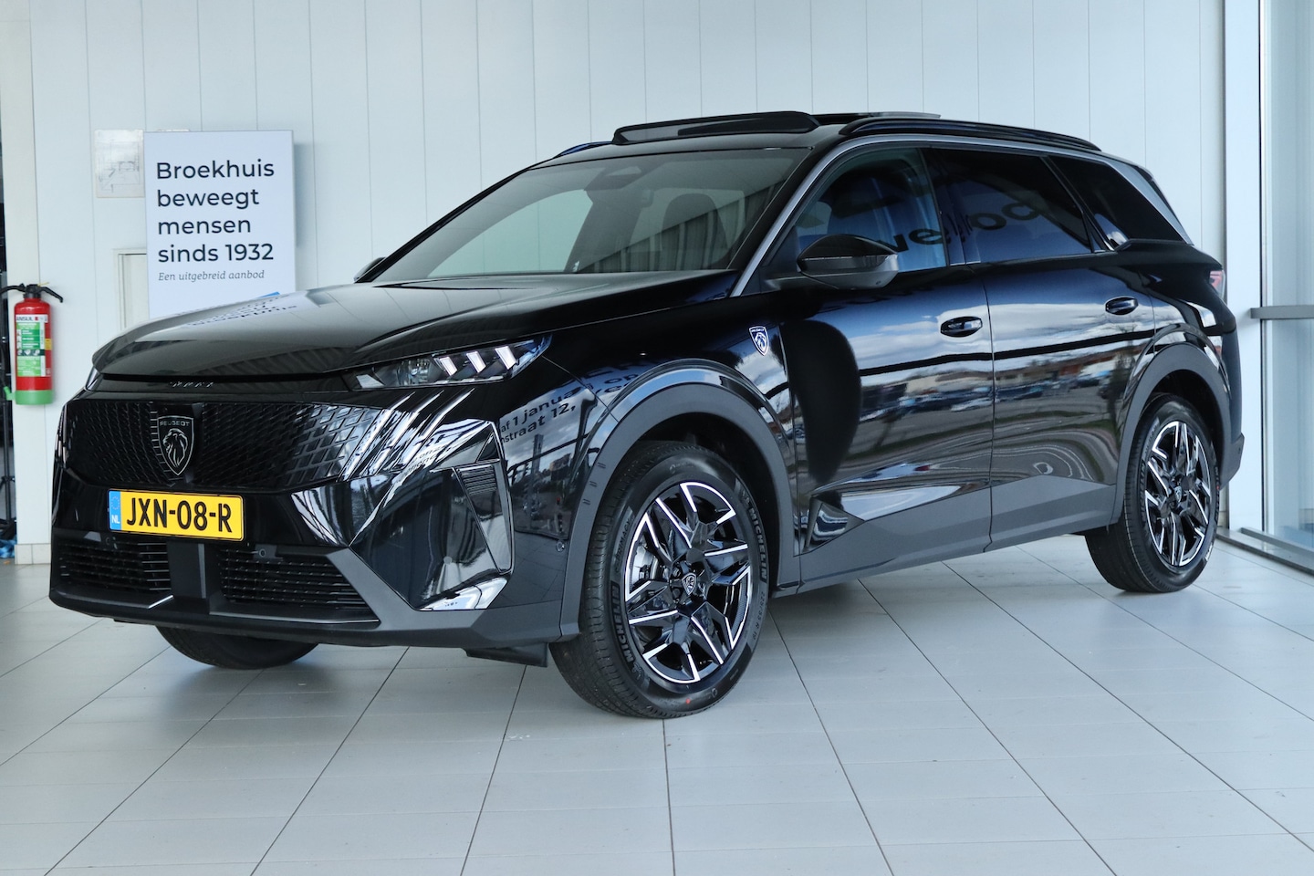 Peugeot 5008 - 1.2 Hybrid 145 GT | ACTIE | 8 Jaar Garantie | Schuifdak | 7-Pers | Adapt. Cruise | Massage - AutoWereld.nl