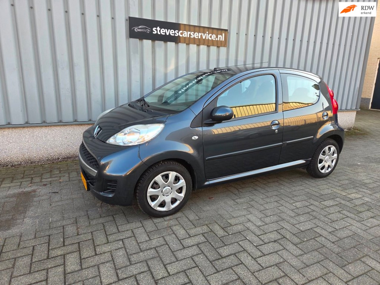 Peugeot 107 - 1.0-12V XS 114 dkm automaat 5 drs airco all season banden - AutoWereld.nl
