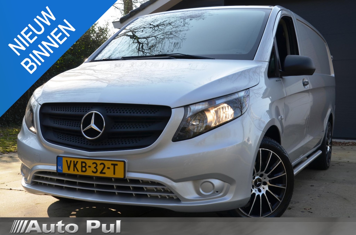 Mercedes-Benz Vito - 114 CDI Lang Automaat/Airco/Navi/Camera/Cr-Controle/Carplay/Trekhaak/18-Inch Lmv/Side-Bars - AutoWereld.nl