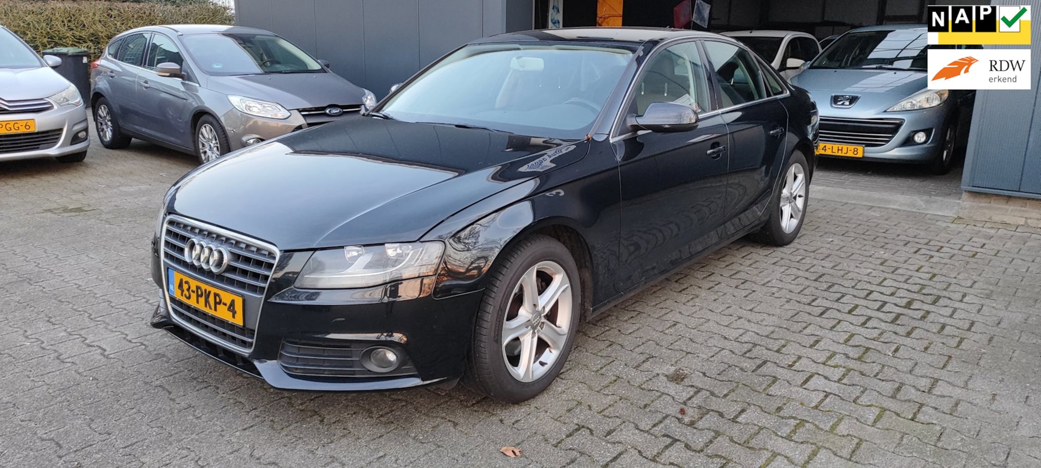 Audi A4 Limousine - 1.8 TFSI Pro Line Business bj 2011 airco/navi - AutoWereld.nl