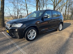 BMW X3 - 2.0i xDrive Upgrade Edition M-Sport, Panorama schuif/kantel dak