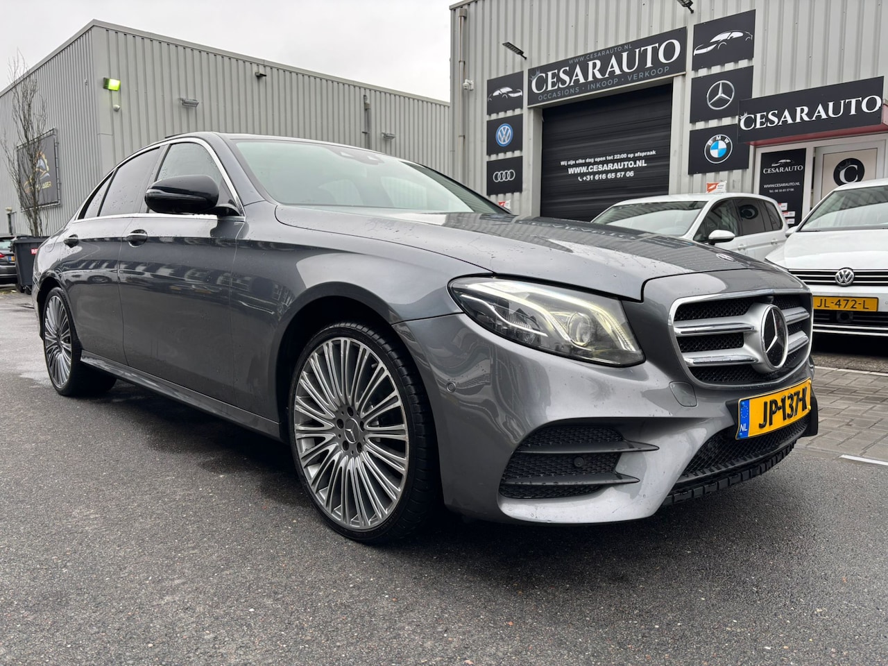 Mercedes-Benz E-klasse - 200 AUTOMAAT / PANORAMA DAK - AutoWereld.nl