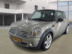 MINI Cooper - 1.6 AUTOMAAT/ LAAG KM