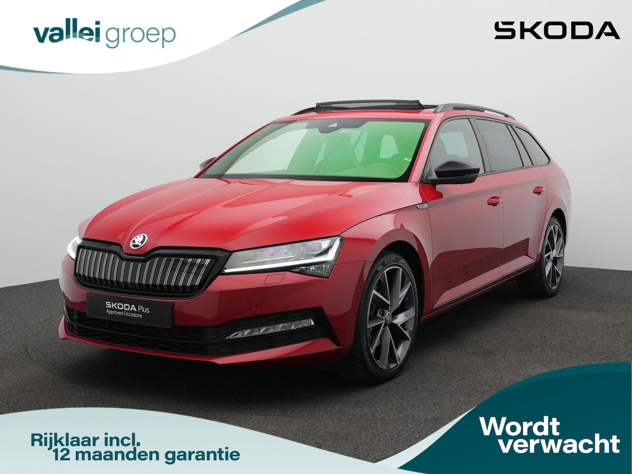 Skoda Superb Combi - 1.4 TSI iV 218 pk Sportline | Panoramadak | Trekhaak | Navigatie Columbus | Geheugenstoele - AutoWereld.nl