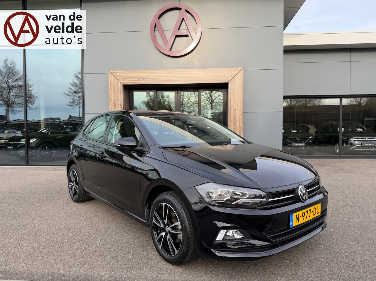 Volkswagen Polo - 1.0 TSI 96pk Comfortline | Adapt. Cruise | Navi | Carplay | Rijklaar incl. 1 jaar Bovag ga - AutoWereld.nl