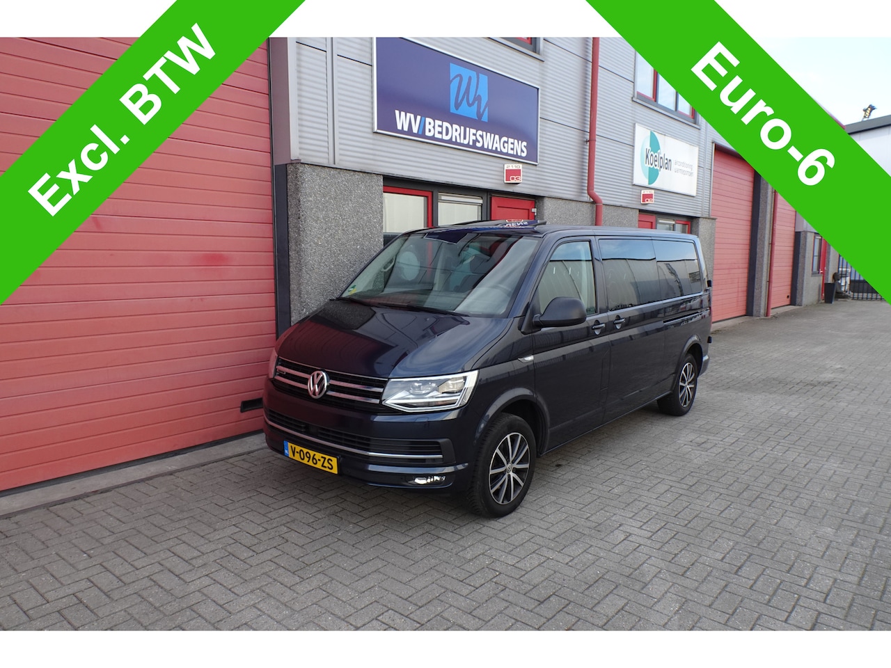 Volkswagen Transporter - 2.0 TDI L2H1 DC 4Motion Highline 2 x schuifdeur - AutoWereld.nl