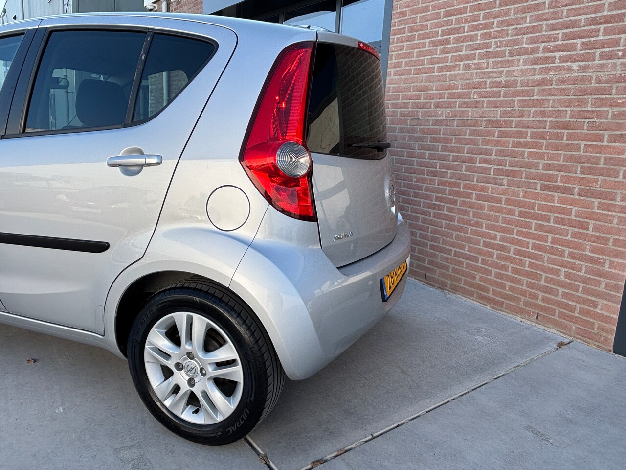 Opel Agila - 1.2 Edition | Automaat. Org-NL auto. Airco. 2e eig. Hoge zit. Onderhouden.